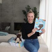 Teddy Eddy präsentiert sich in neuem Look mit neuem Buch