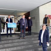 Geld für das Hilfswerk