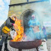 Feuer und Asche
