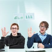 Frauen wehren sich gegen Nerd-Klischee