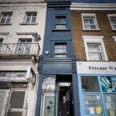 Londons schmalstes Haus wird verkauft