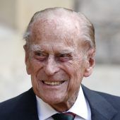 Prinz Philip „vorsorglich“ im Krankenhaus