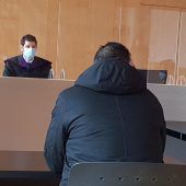 Nachtclub-Tänzerin mit Rasierklinge bedroht