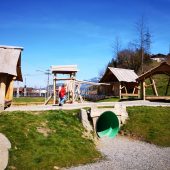 Neues Spieleparadies in Levis