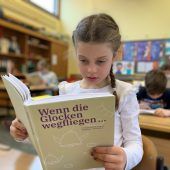 Frühlingsbräuche im Buch zusammengefasst