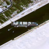 Havarie im Suezkanal trifft auch die Lieferketten der Vorarlberger Wirtschaft. »D1