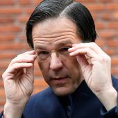 Rutte gewinnt die Wahl