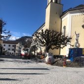 Baustellen beherrschen den Schrunser Ortskern