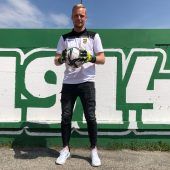 Austria klärt Torhüterfrage und verlängert mit Domenik Schierl