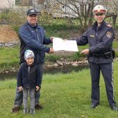 Flüchtenden Täter mit einem Holzpantoffel gestoppt
