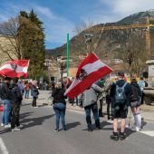 250 Demonstranten