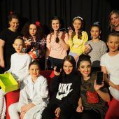 Jugendlicher Theater-Elan von der eigenen Couch