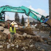 Schutz gegen Hochwasser in Egg