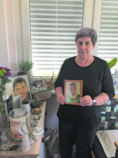 Melitta Berloffa verlor vor einem Jahr ihren 21-jährigen Sohn Sebi. KUSTER