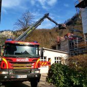 Auf Baustelle schwer verletzt