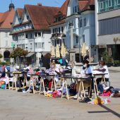 Gegen die Arbeitsbedingungen in der Textilindustrie demonstriert