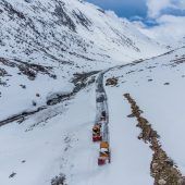 Über 22 Kilometer lange Spur in den Schnee ziehen