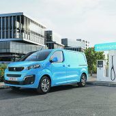 Autonews der Woche Peugeot bringt einen Brennstoffzellen-Transporter / Piaggio zeigt einen City-Roller mit E-Antrieb / Hyundai Tucson mit Stecker