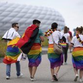 Kritik an Regenbogenverbot am Münchner Stadion