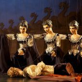 Vorhang auf in der Marionettenoper