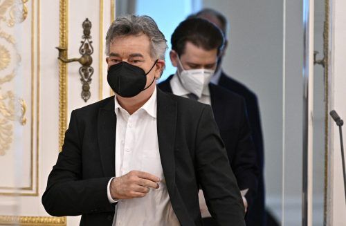 Die Parteien von Kogler und Kurz kämen gemeinsam nicht auf 50 Prozent. APA