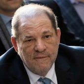 Weinstein wird ausgeliefert