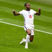 Sterling trifft