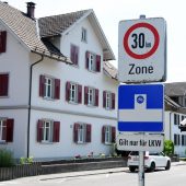 Kennelbach bremst Straßenverkehr ein