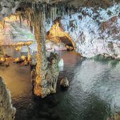 Bezaubernde Neptungrotte