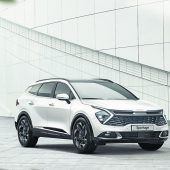 Autonews der Woche Der neue Kia Sportage ist kaum wiederzuerkennen / Fiat wird elektrisch / Opel Grandland mit neuem Gesicht