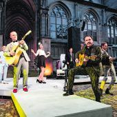 Theater Konstanz serviert sommerleichte Open-Air-Komödie