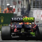 Red Bull verbiegt Flügel
