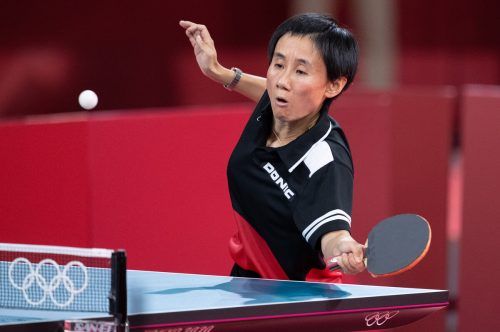 Bandscheibenprobleme stoppen Österreichs Nummer eins Liu Jia. gepa