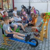 Schülerstühle als Designobjekte