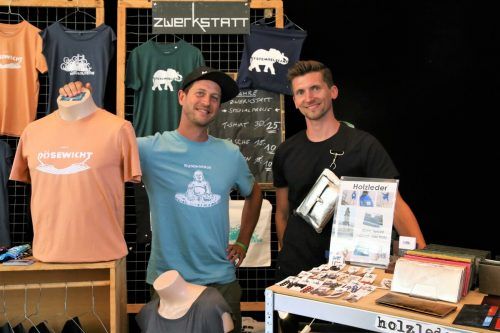 Bernd und Rupert präsentierten sich und ihr Label am Fesch‘Markt ebenso wie ... Uysal
