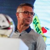 Zwei Testspieler aus Afrika für Damir Canadi