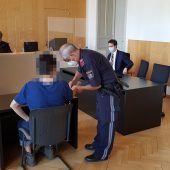 Bruder mit Pizzamesser attackiert