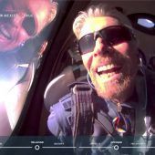 Milliardär Branson erreicht das All