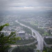 Bauen über der Autobahn als grüne Vision