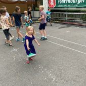 Eiskunstläufer gehen an (Saison-)Start