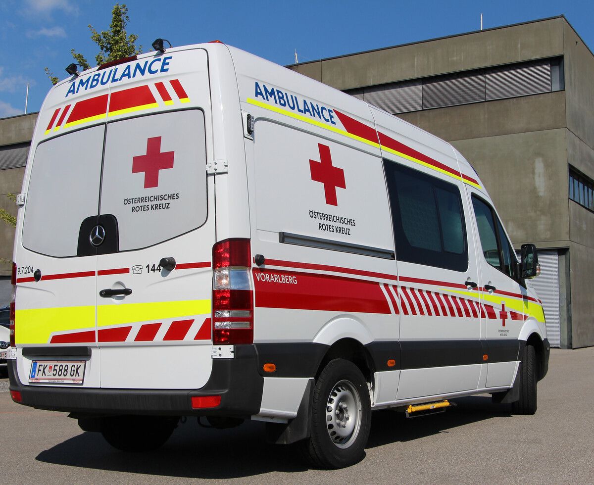 Im Schreiben geht es um die Kostenbeteiligung bei Krankentransporten.⇒RK