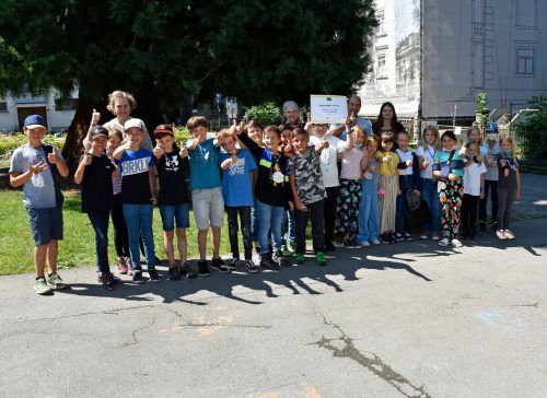 Die Schüler der Volksschule Markt ... Marktgemeinde