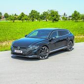 Das Auge fährt schließlich mit
