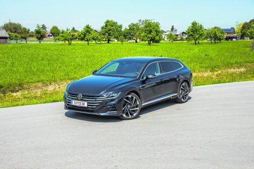 Ein Volkswagen, der aus der Reihe tanzt. Mit dem Arteon Shooting-Brake nimmt VW Individualisten ins Visier. VN/Steurer
