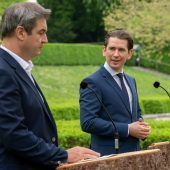 Stelldichein der Prominenz: Kurz empfängt Söder bei den Bregenzer Festspielen. »A3
