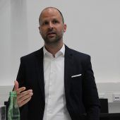 Suche nach einem Riegel gegen den Ausverkauf