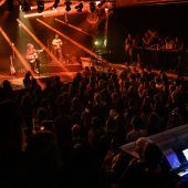 Poolbar-Start offenbart Potenzial