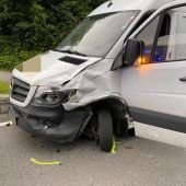 Biker bei Frontalkollision in Sulzberg schwer verletzt