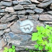 Wandern zwischen Wein und Marille