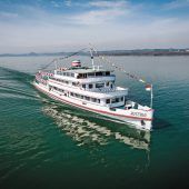 Frühstück mit Aussicht und Kurs auf Friedrichshafen